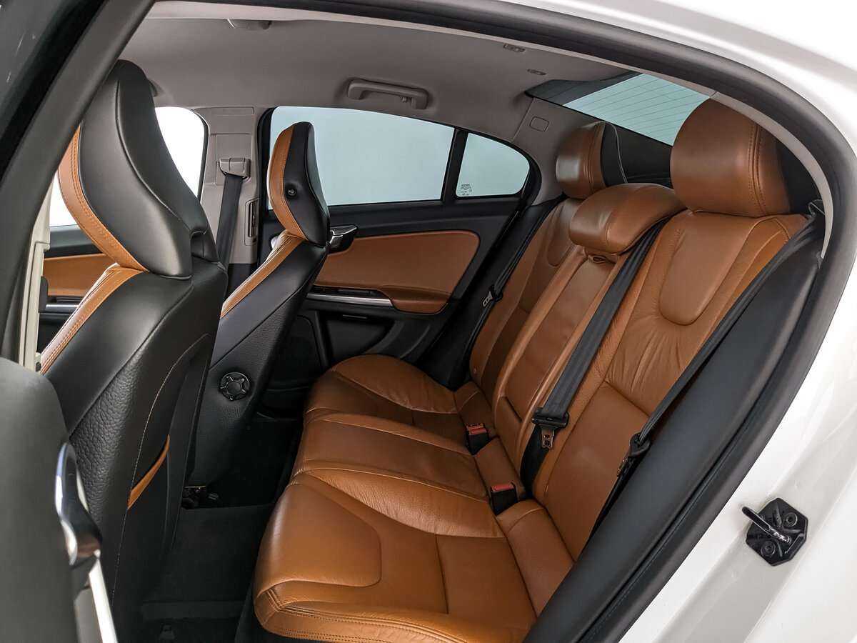 Купить Вольво С60, 2012, 128 929 км.. Фото: #15