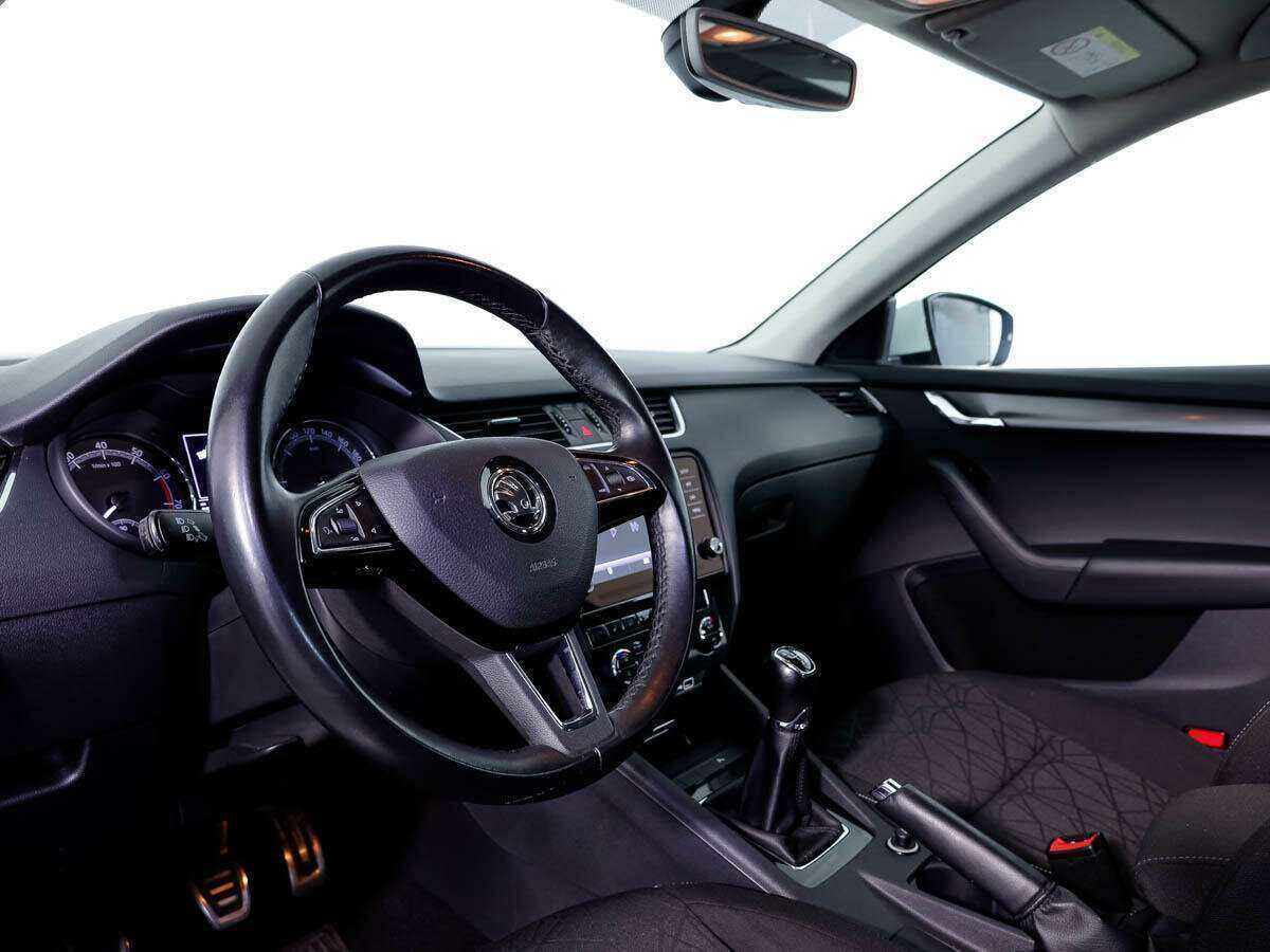 Купить Шкода Октавия, 2018, 56 138 км.. Фото: #12