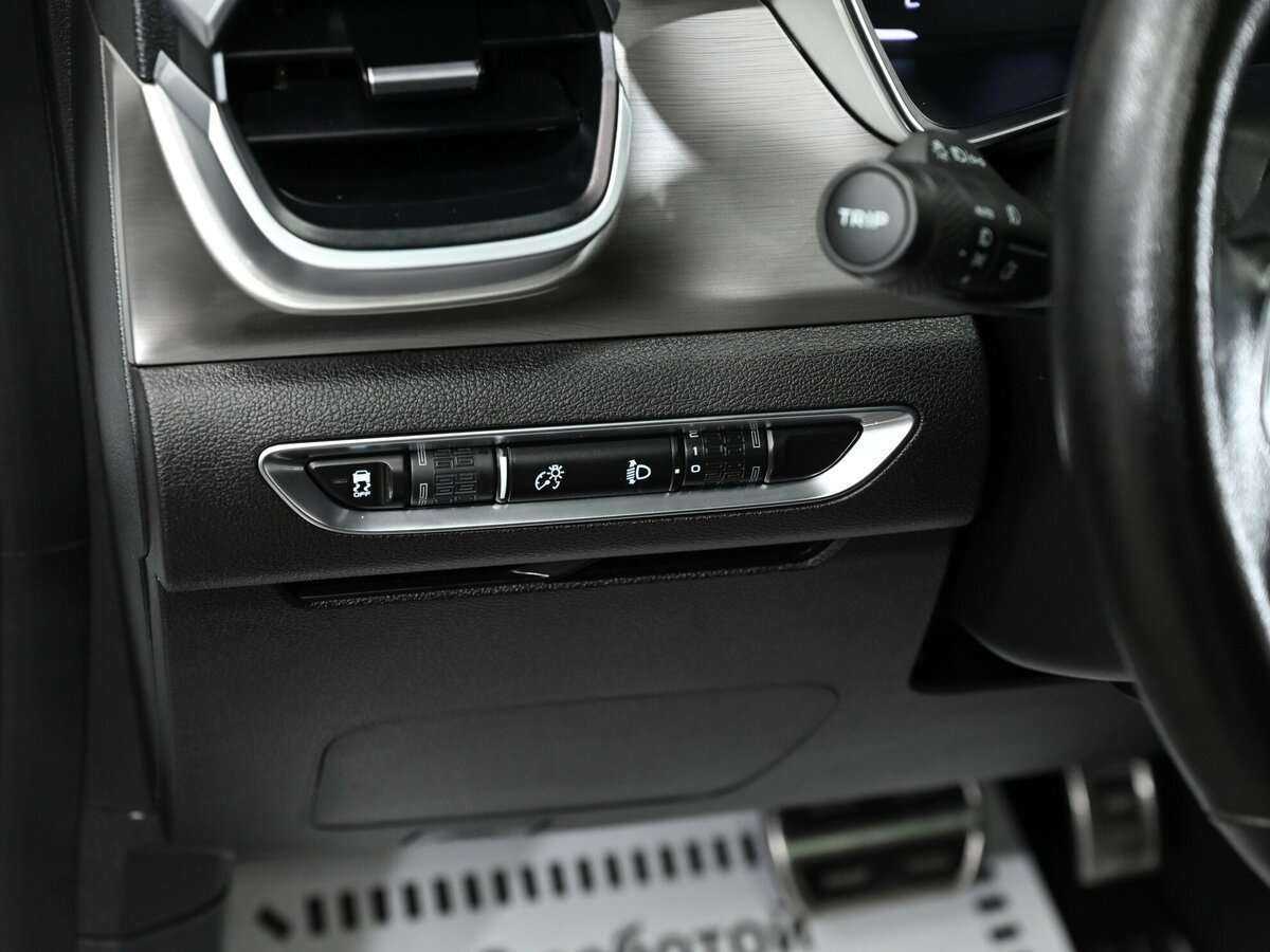 Купить Джили Кулрэй, 2020, 86 000 км.. Фото: #12