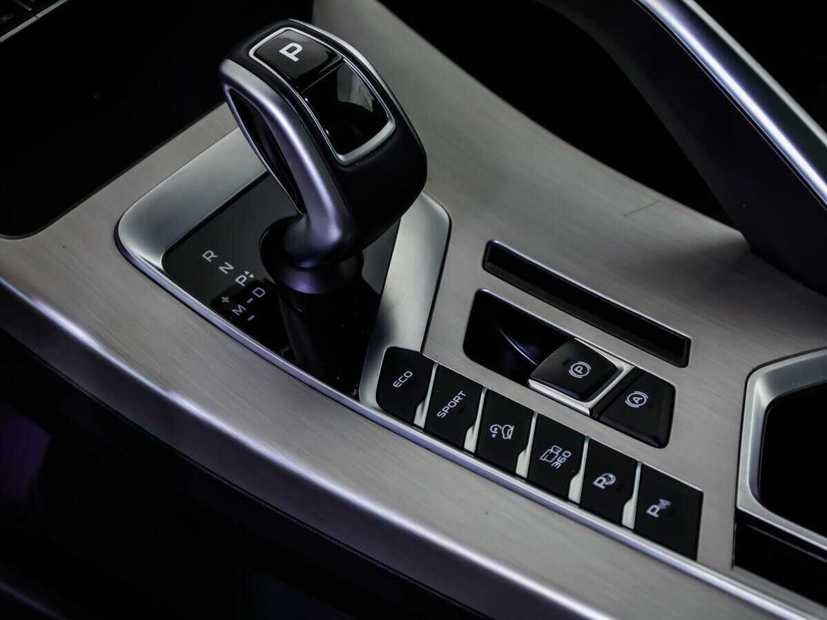 Купить Джили Кулрэй, 2021, 77 188 км.. Фото: #14