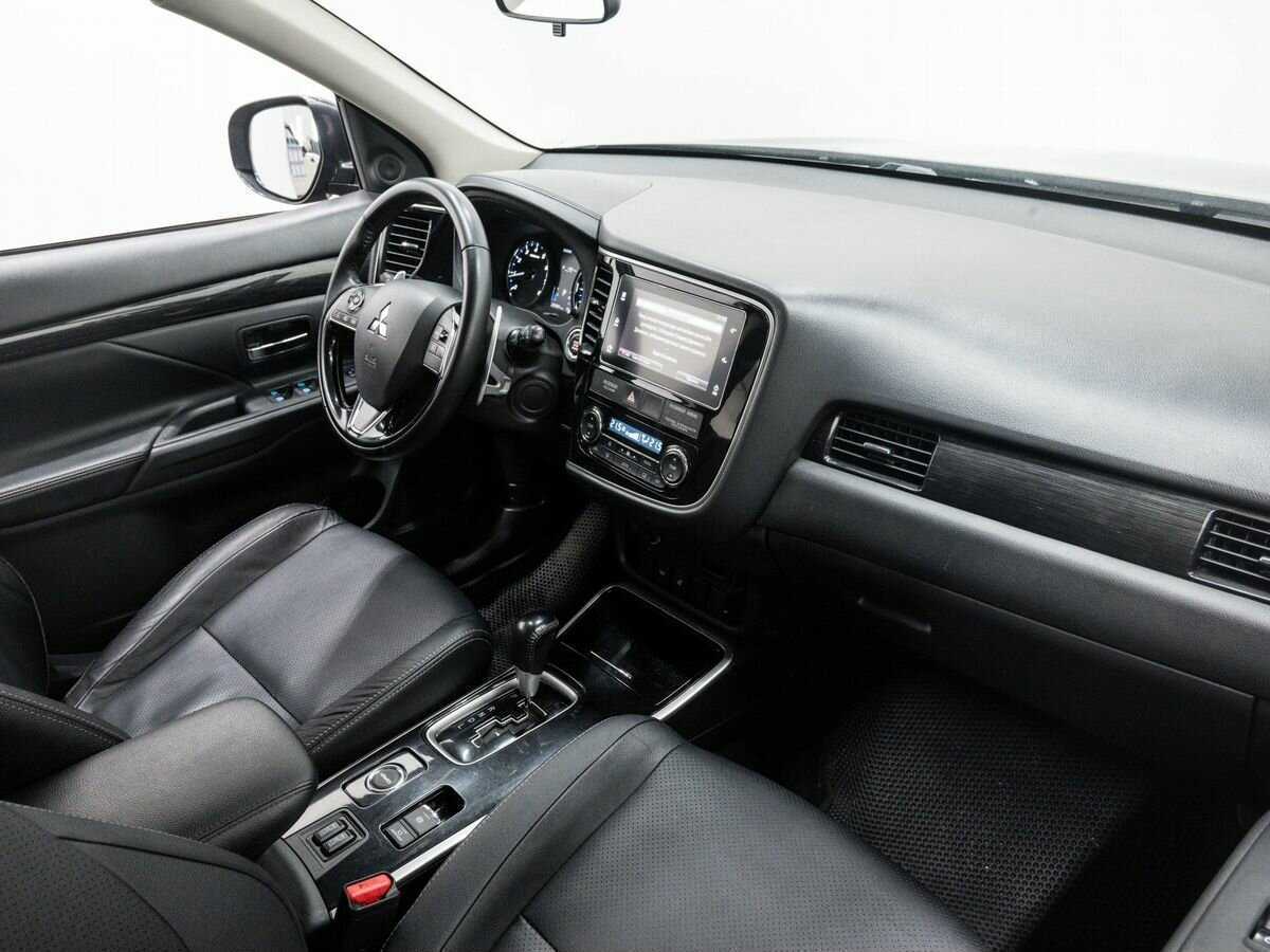 Купить Митсубиши Оутлэндер, 2017, 285 598 км.. Фото: #7