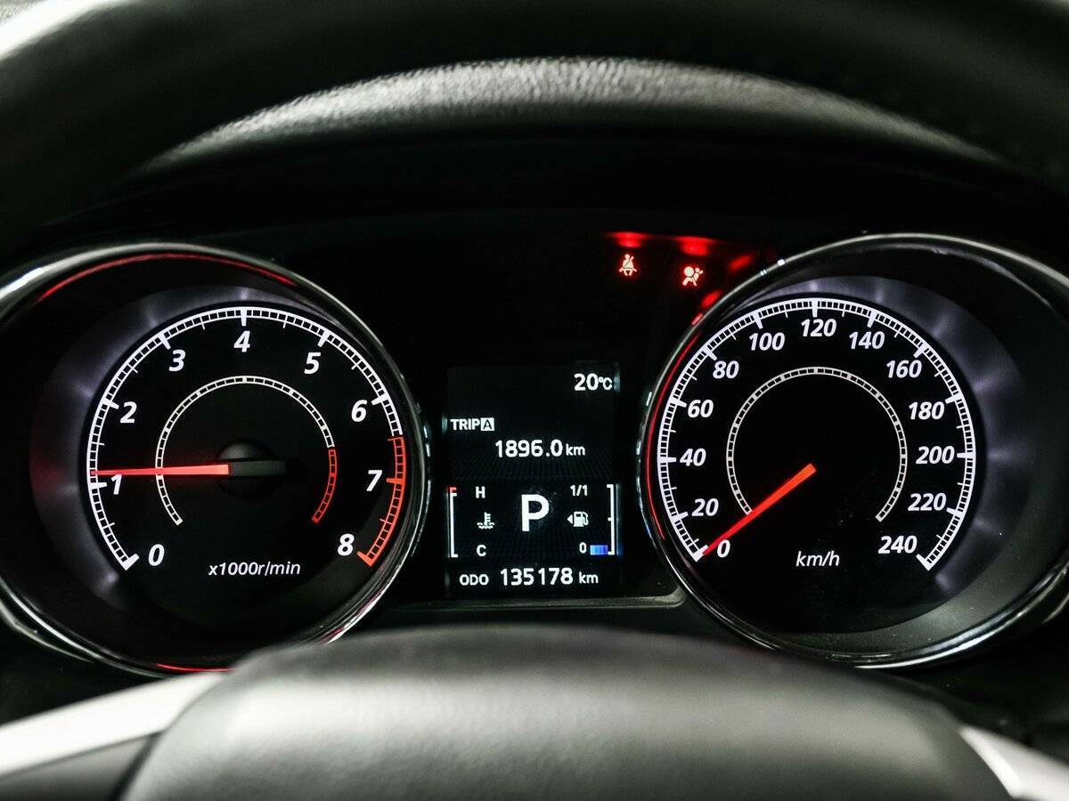 Купить Митсубиши АС-Икс, 2014, 135 177 км.. Фото: #9