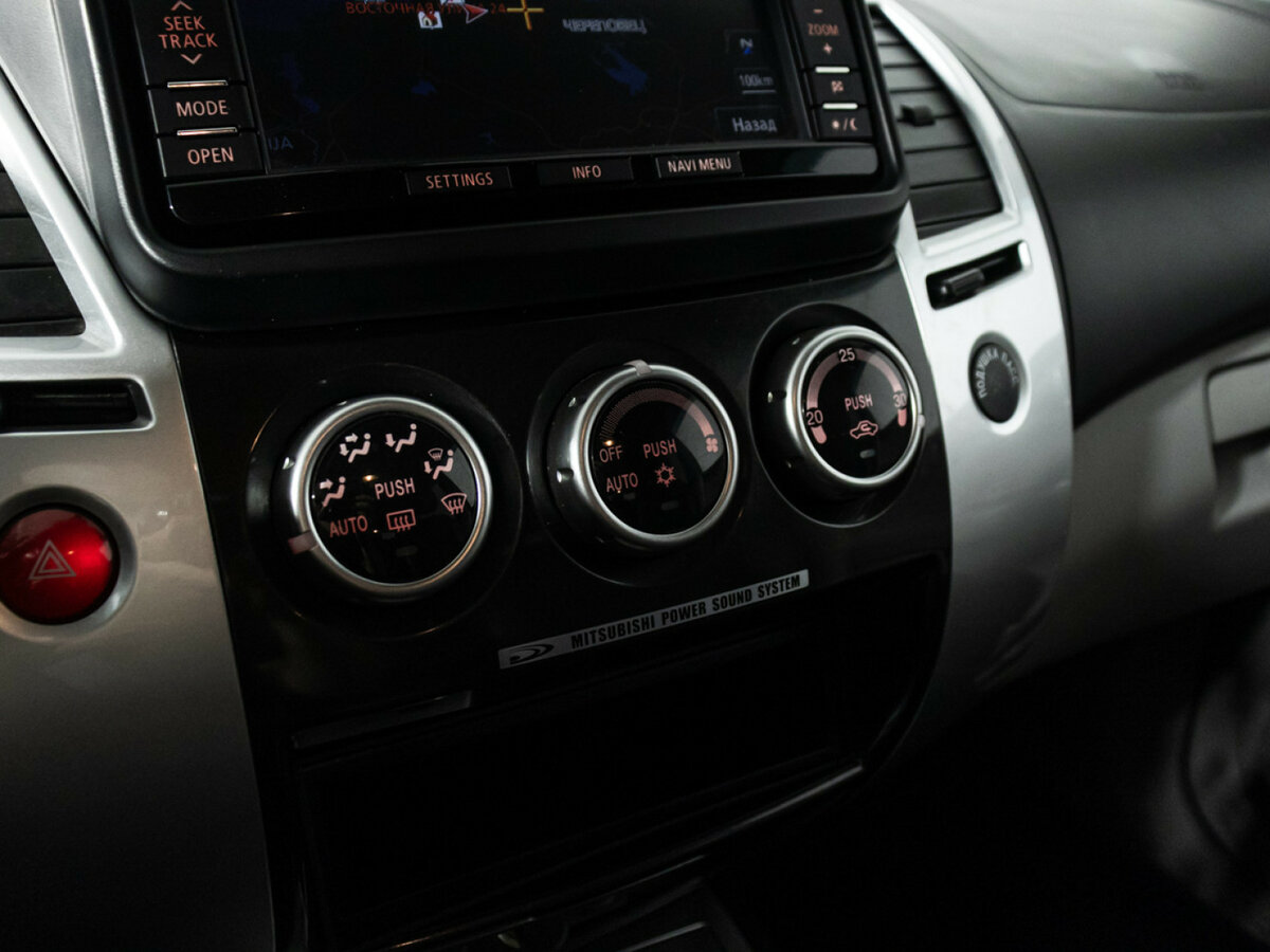 Купить Митсубиши Паджеро Спорт, 2013, 230 570 км.. Фото: #13