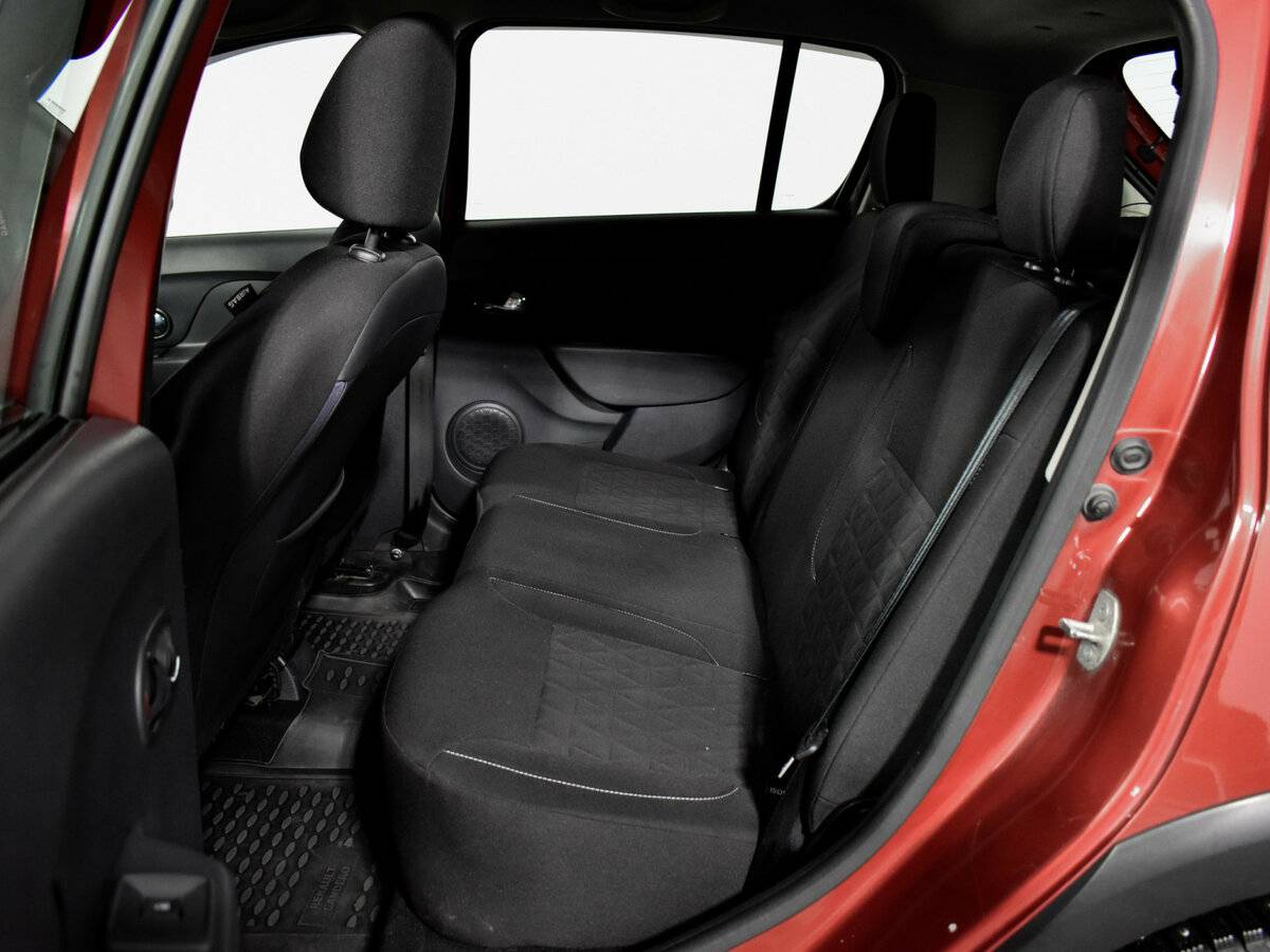 Купить Рено Сандеро, 2016, 300 912 км.. Фото: #10