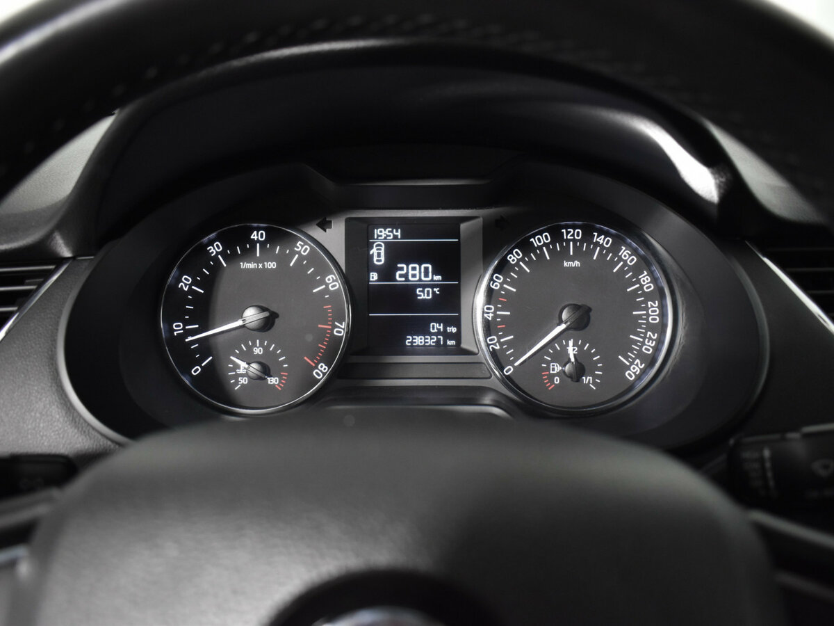 Купить Шкода Октавия, 2014, 238 325 км.. Фото: #12