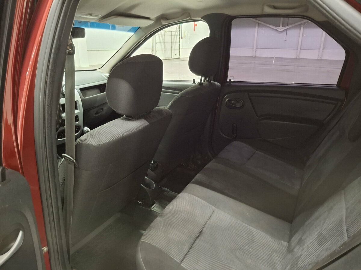 Купить Рено Логан, 2012, 229 112 км.. Фото: #11