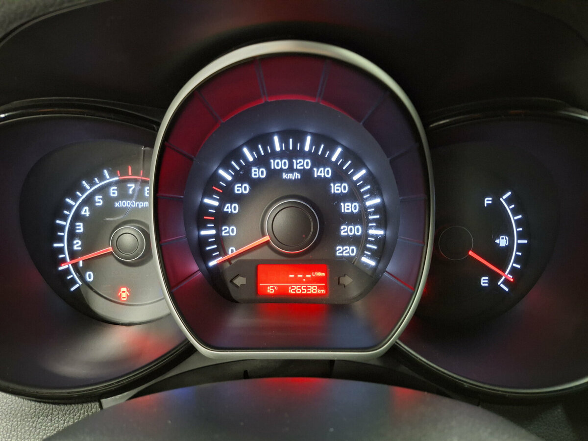 Купить Киа Рио, 2017, 126 521 км.. Фото: #12